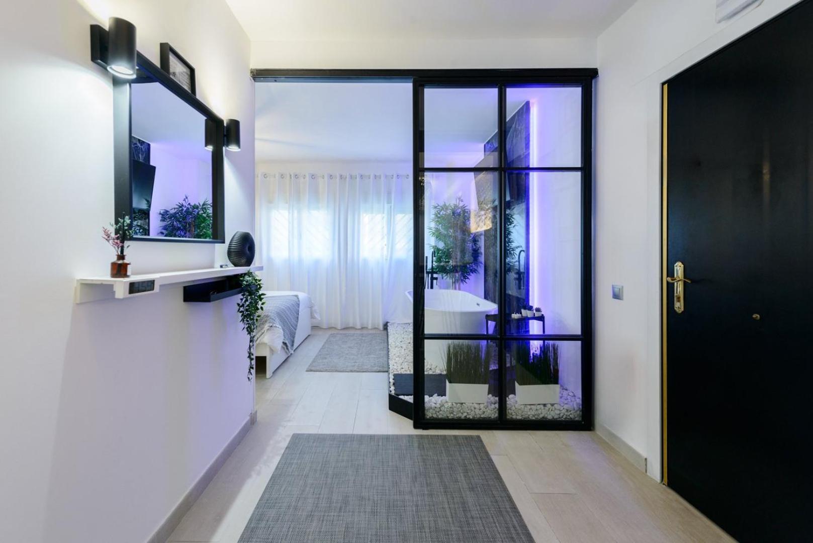 Guestready - Lovely Escapade In Madrid Bagian luar foto